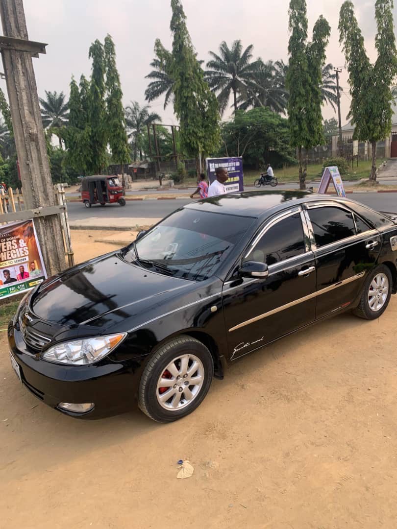 Toyota Camry Premium Gold Edition